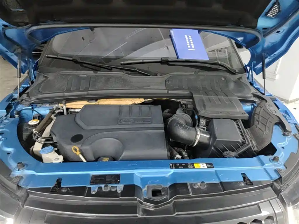 Land Rover Range Rover Evoque 2018 240PS Moraine Lake Blue Limited Edition фото 20