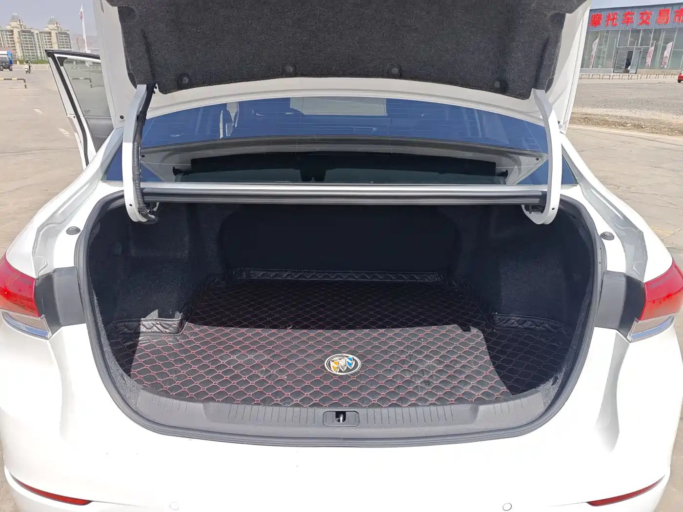 Buick Excelle 2021 Facelift Exemplar 1.5L Auto Elite фото 11