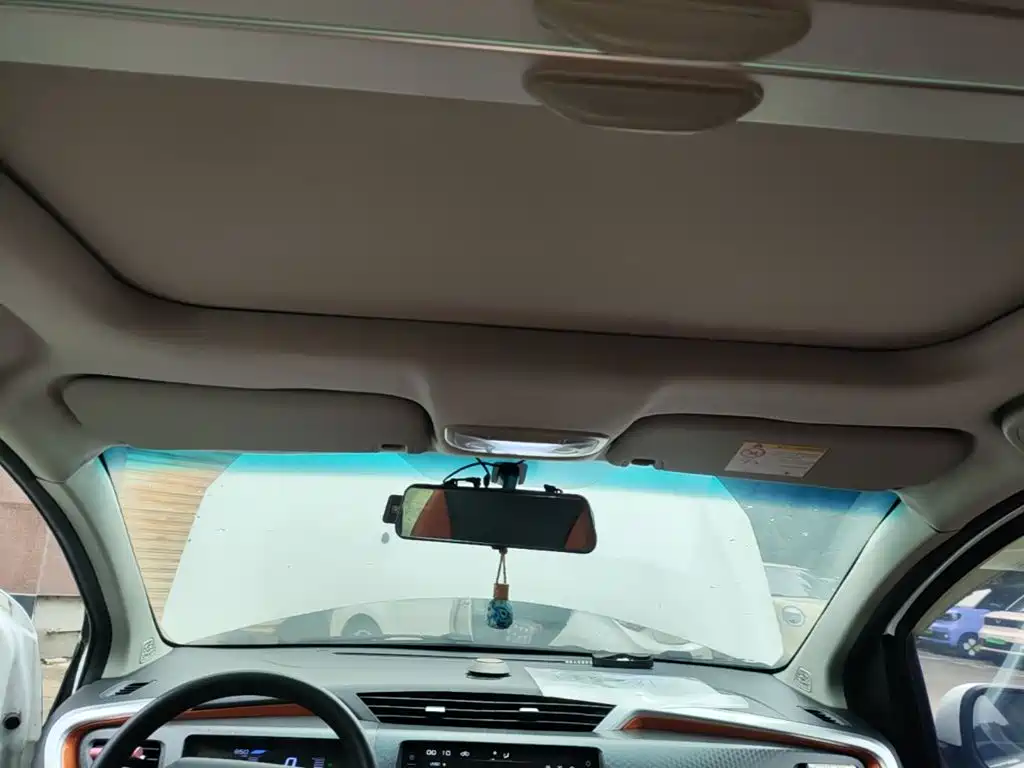 Geely Yuanjing X1 2018 2017 1.3L Auto Player Edition