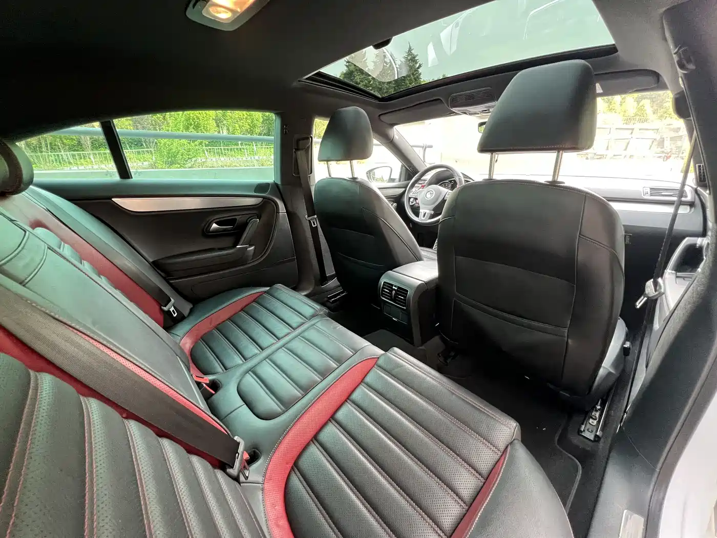 Volkswagen FAW-Volkswagen CC 2018 1.8TSI Luxury фото 17