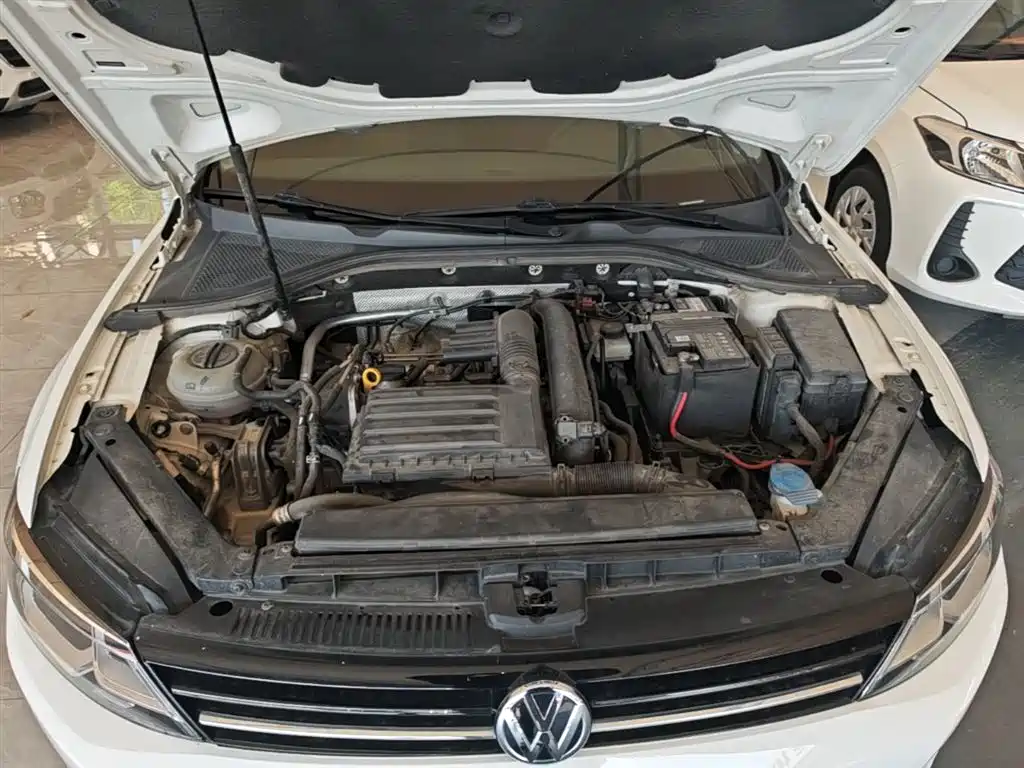Volkswagen Lamando 2018 230TSI DSG Trend Edition фото 20
