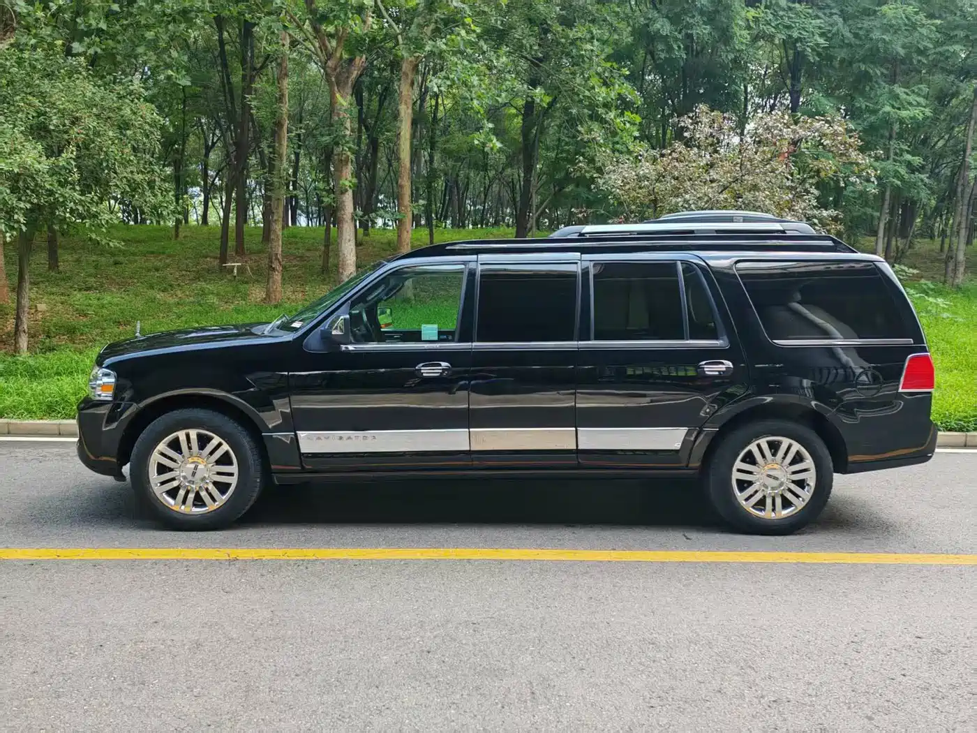 Lincoln Navigator 2013 2010 5.4L AWD
