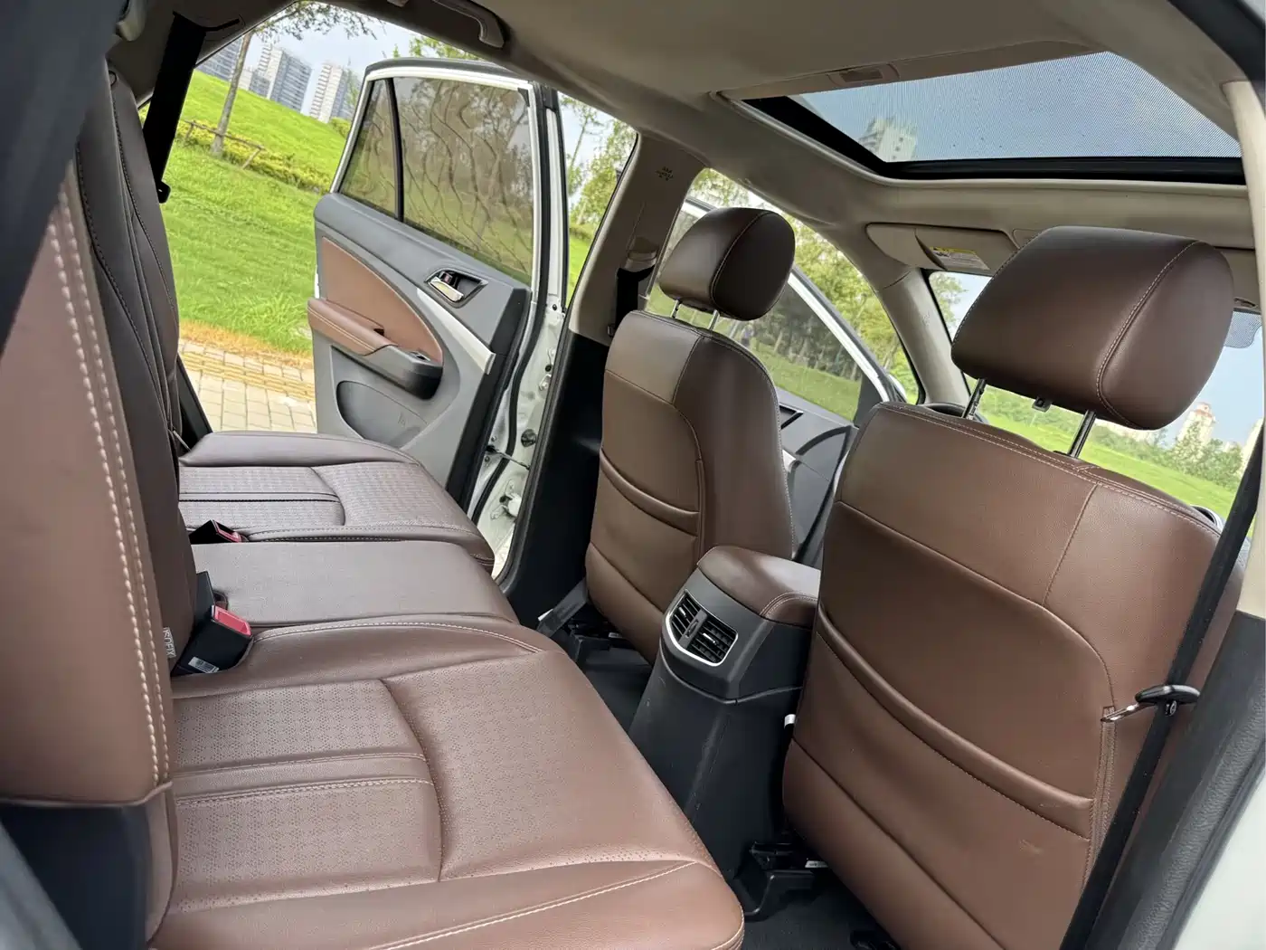 BYD S7 2015 2.0T Upgrade Automatic Premium фото 8