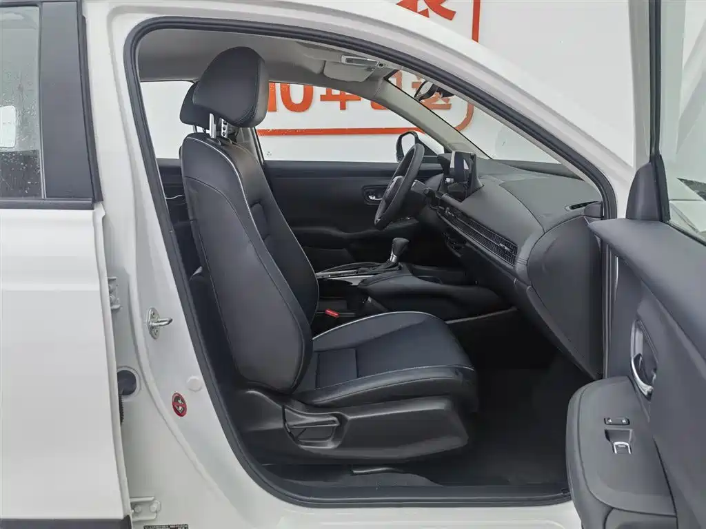Honda HR-V 2023 240TURBO Dynamic Smart Edition фото 23