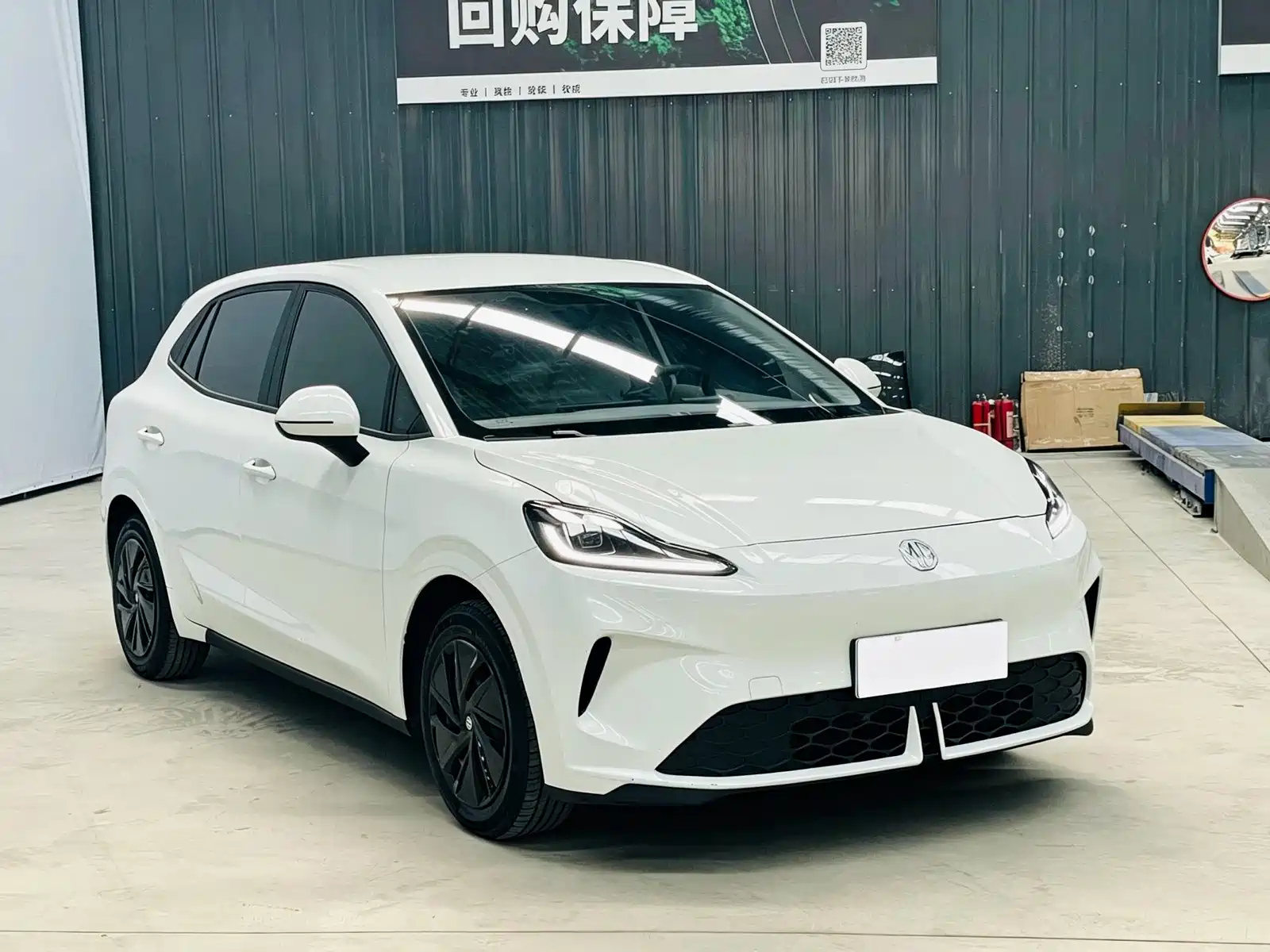 Фото 3 - MG MG4 EV