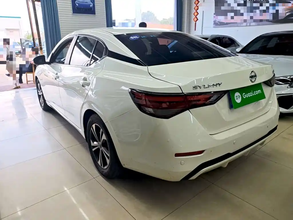 Nissan SYLPHY, миниатюра 5