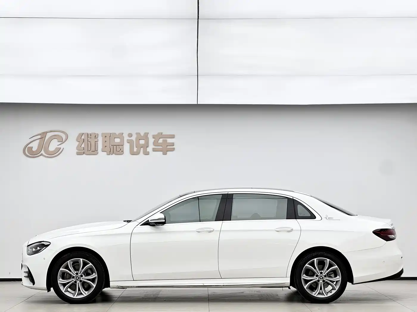 Mercedes-Benz E-Class 2021 Facelift E 300 L Sport Fashion фото 16