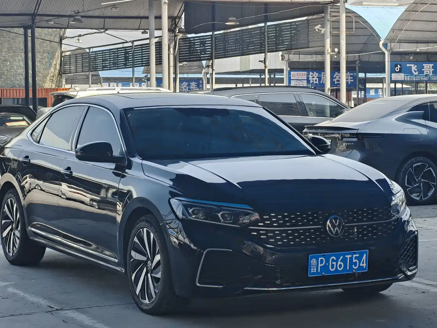 Фото 3 - Volkswagen Passat