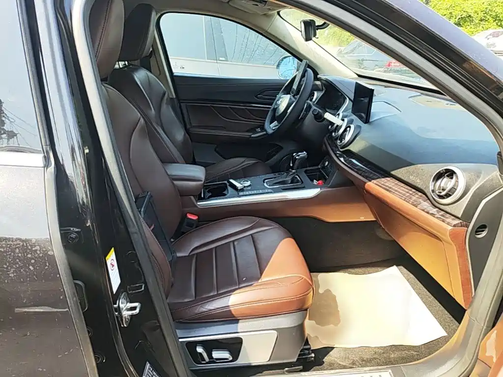 WEY VV5 2018 2019 Upgrade 2.0T 2WD Ultra Luxury China V