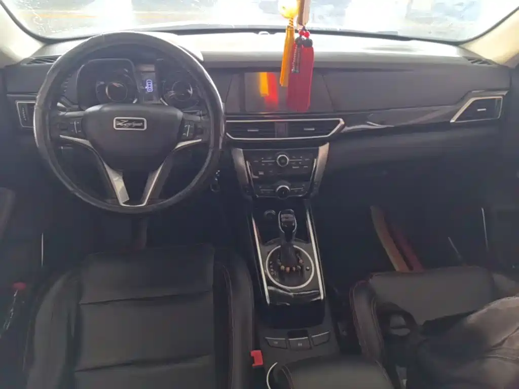 Zotye Damai X5 2015 2015 1.5T CVT Landlord China V