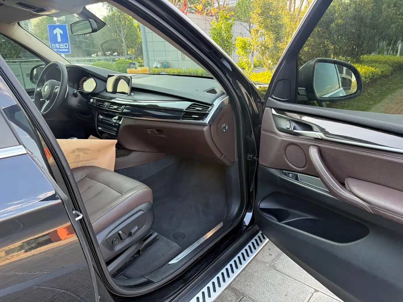 BMW X5 (Import) 2014 xDrive35i Leading фото 44