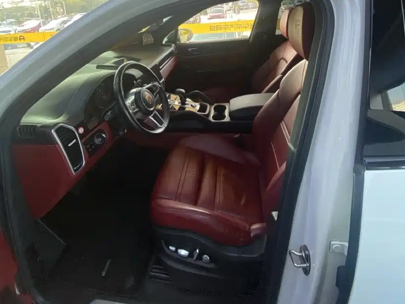 Porsche Cayenne 2019 Cayenne 3.0T фото 7