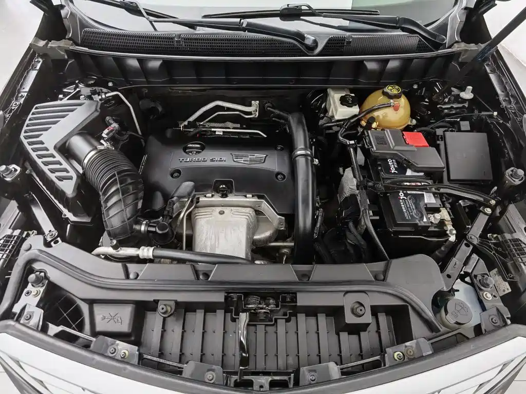 Cadillac XT5 2016 2016 28T AWD Luxury Model