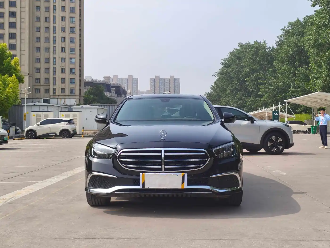 Mercedes-Benz E-Class 2023 E 260 L фото 2