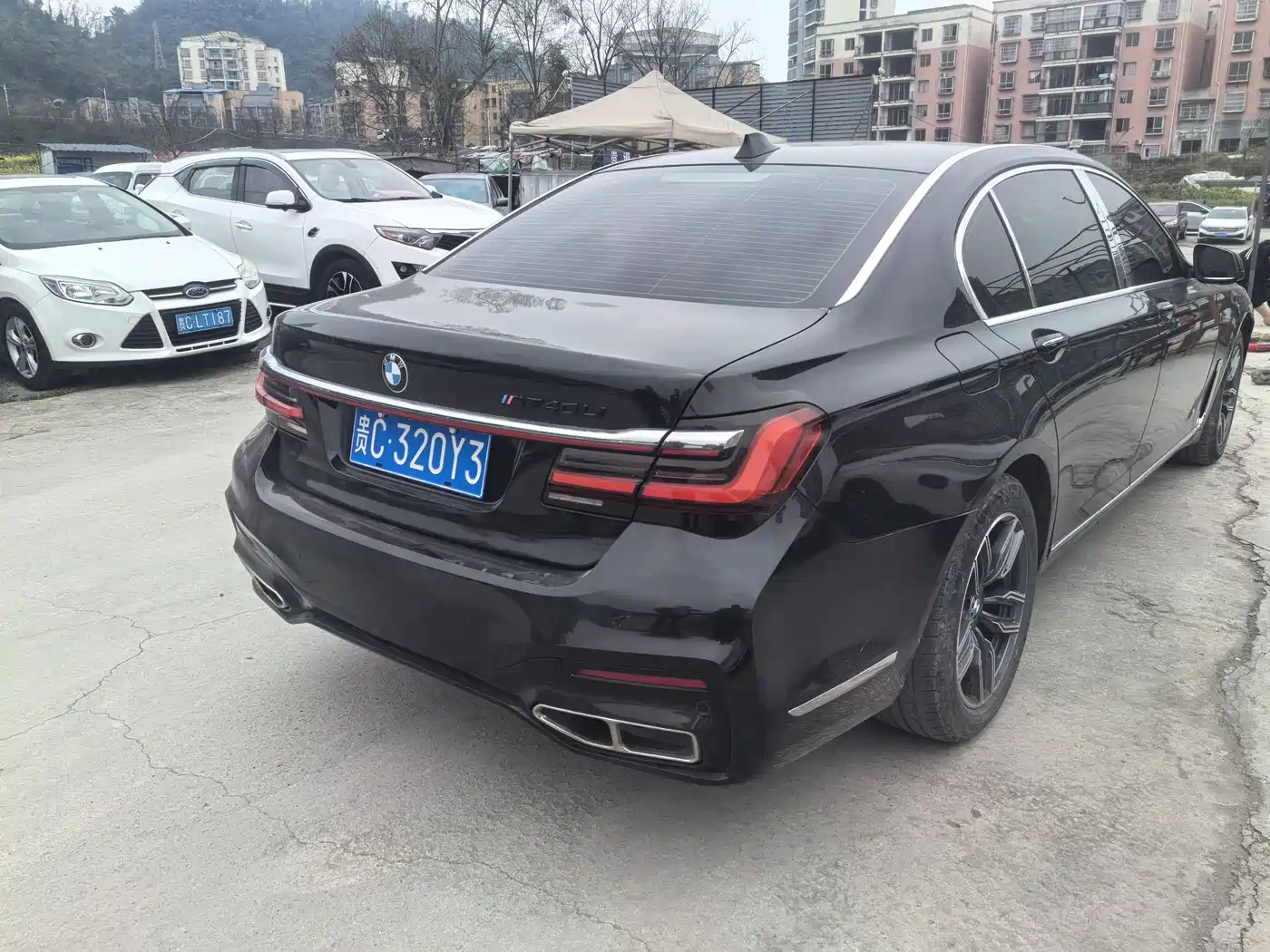 BMW 7 Series 2009 Model 740Li Leading Edition фото 6