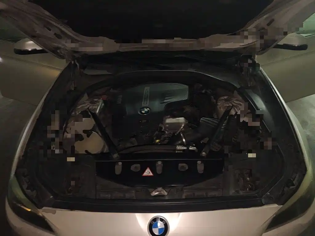 صورة 16 - BMW 5 Series