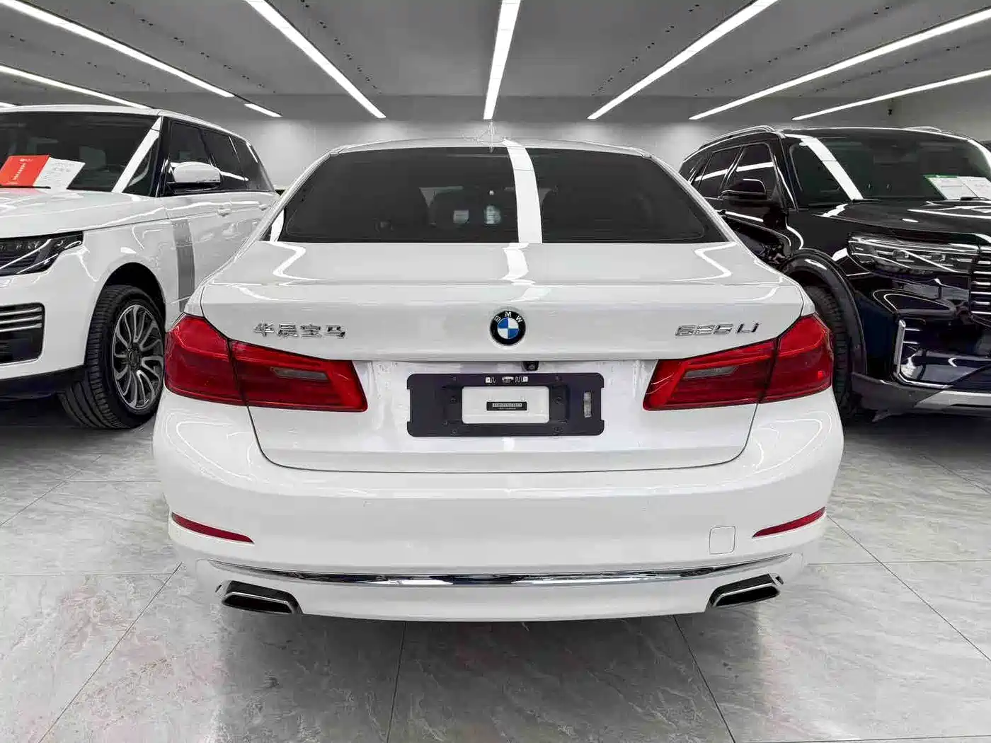 BMW 5 Series 2018 525Li Luxury Package фото 5