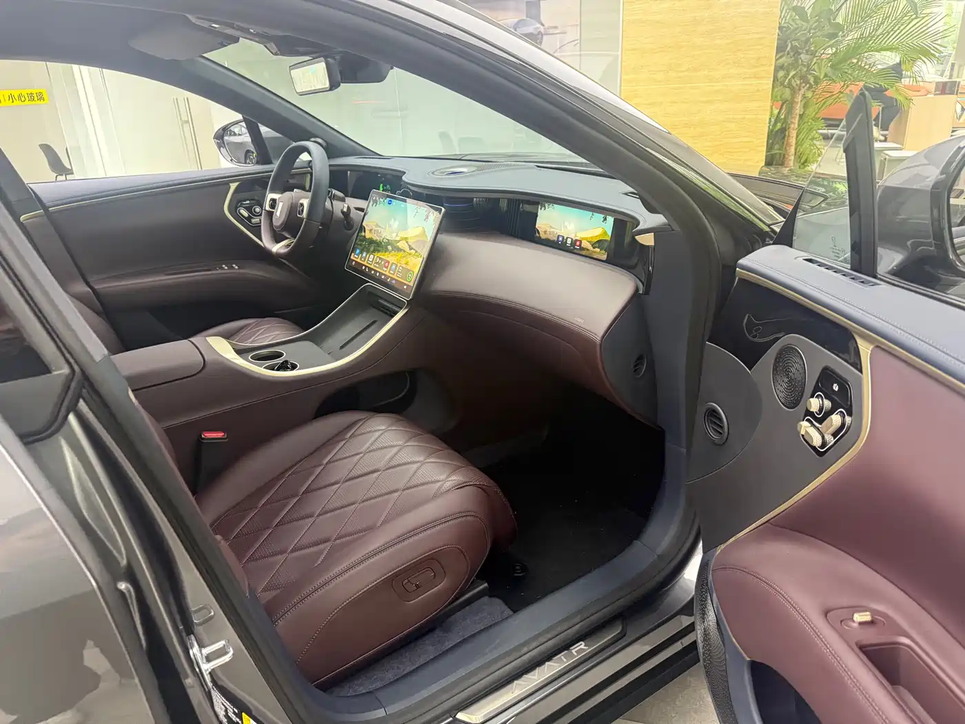 Avatr 11 2025 Max Extended Range Edition фото 8
