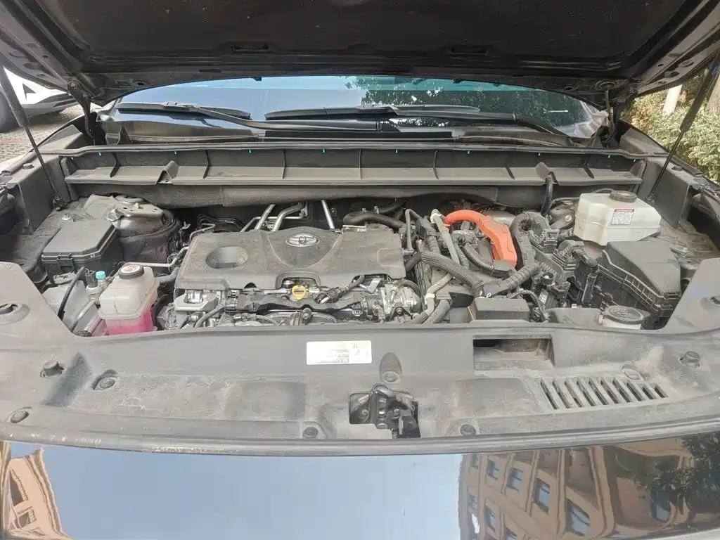 Photo 11 - Toyota Highlander