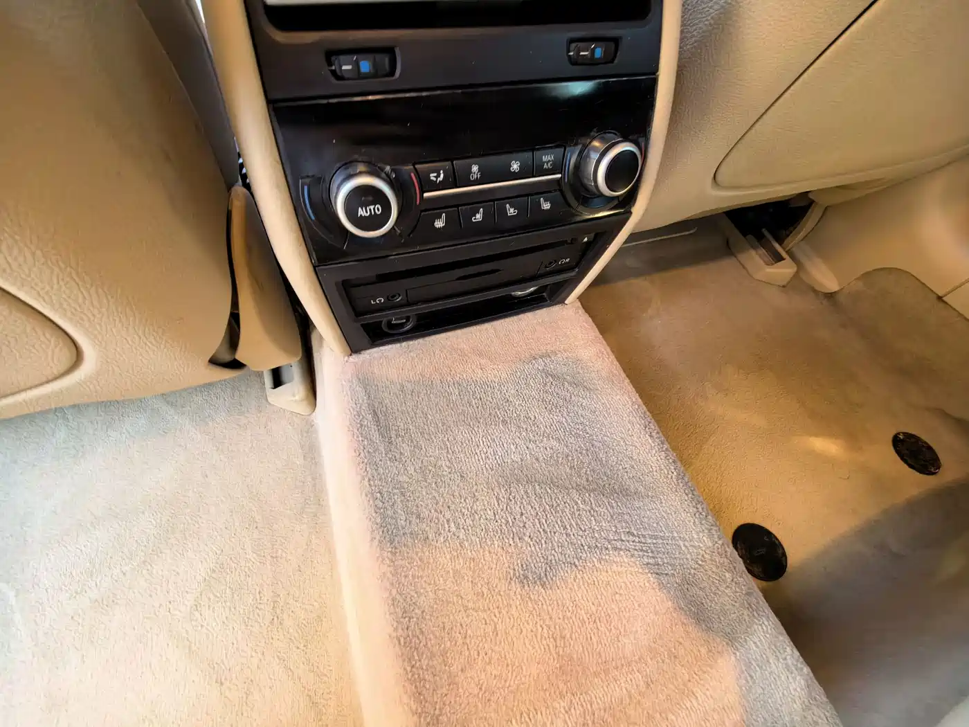 BMW 7 Series 2013 Model 730Li Luxury фото 18