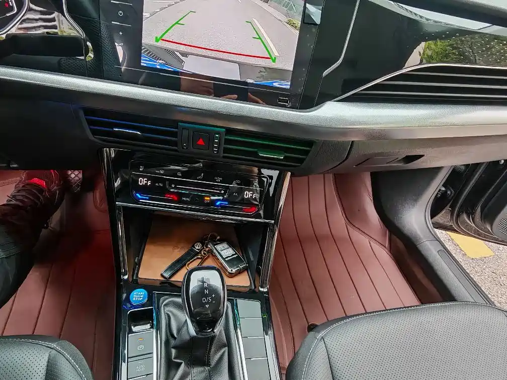 Volkswagen Passat 2024 Model 380TSI Starlight Elite фото 4