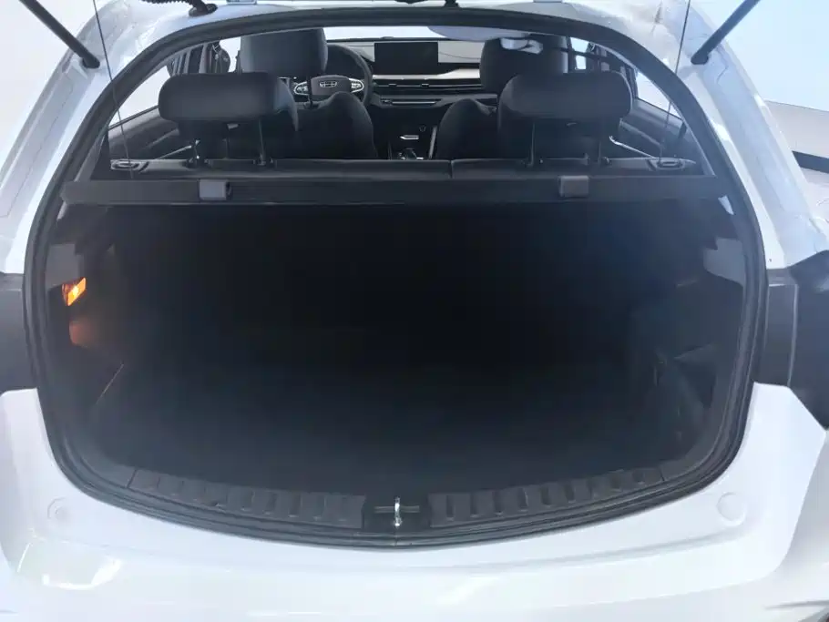 Geely Vision X3 2022 2021 PRO 1.5L CVT Premium