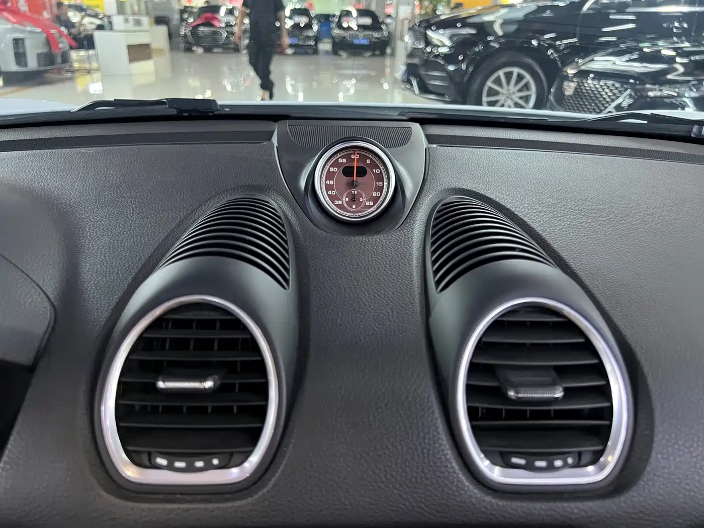 Porsche 718 2020 Boxster 2.0T фото 12