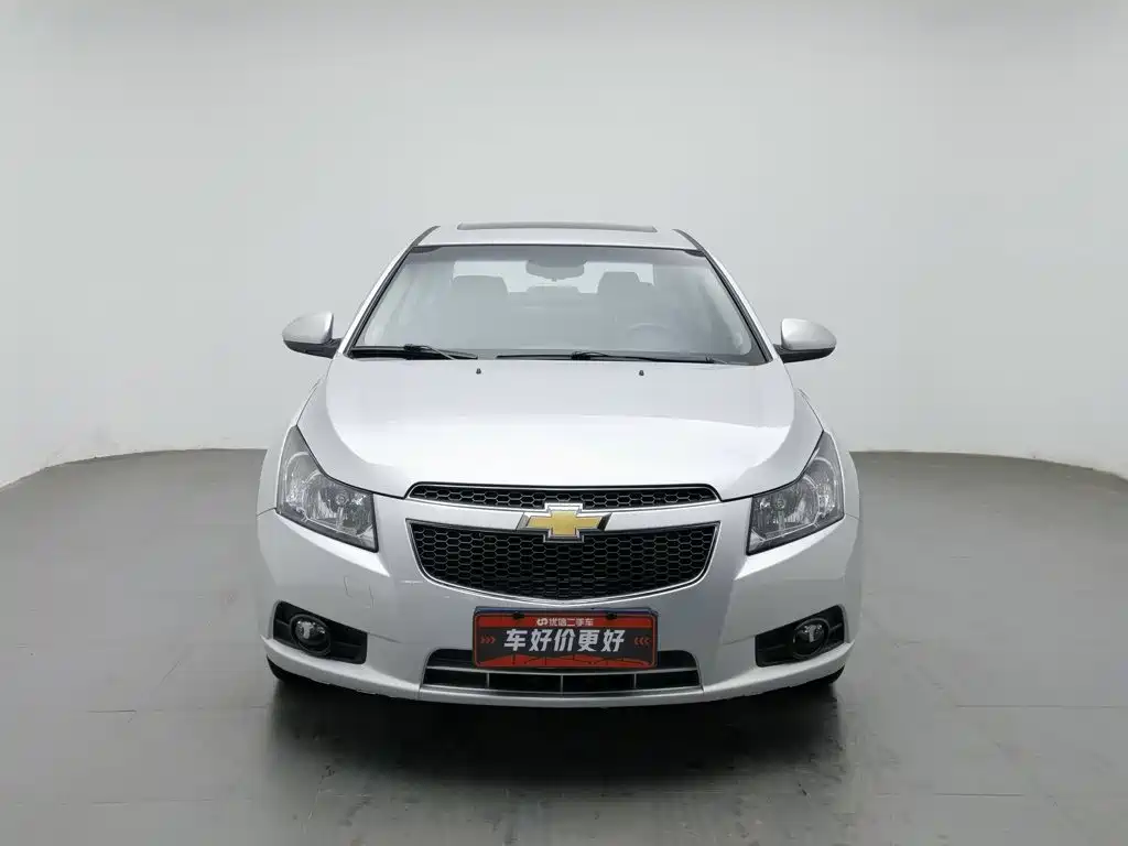 صورة 3 - Chevrolet Cruze