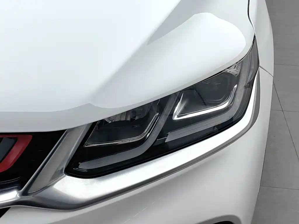 Geely Binyue 2019 2019 Sport 260T DCT Battle China VI