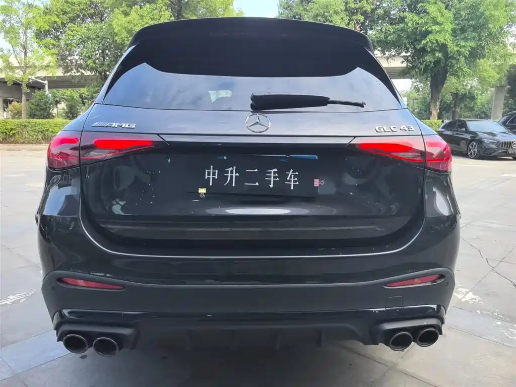Mercedes-Benz GLC AMG 2025 AMG GLC 43 4MATIC фото 6