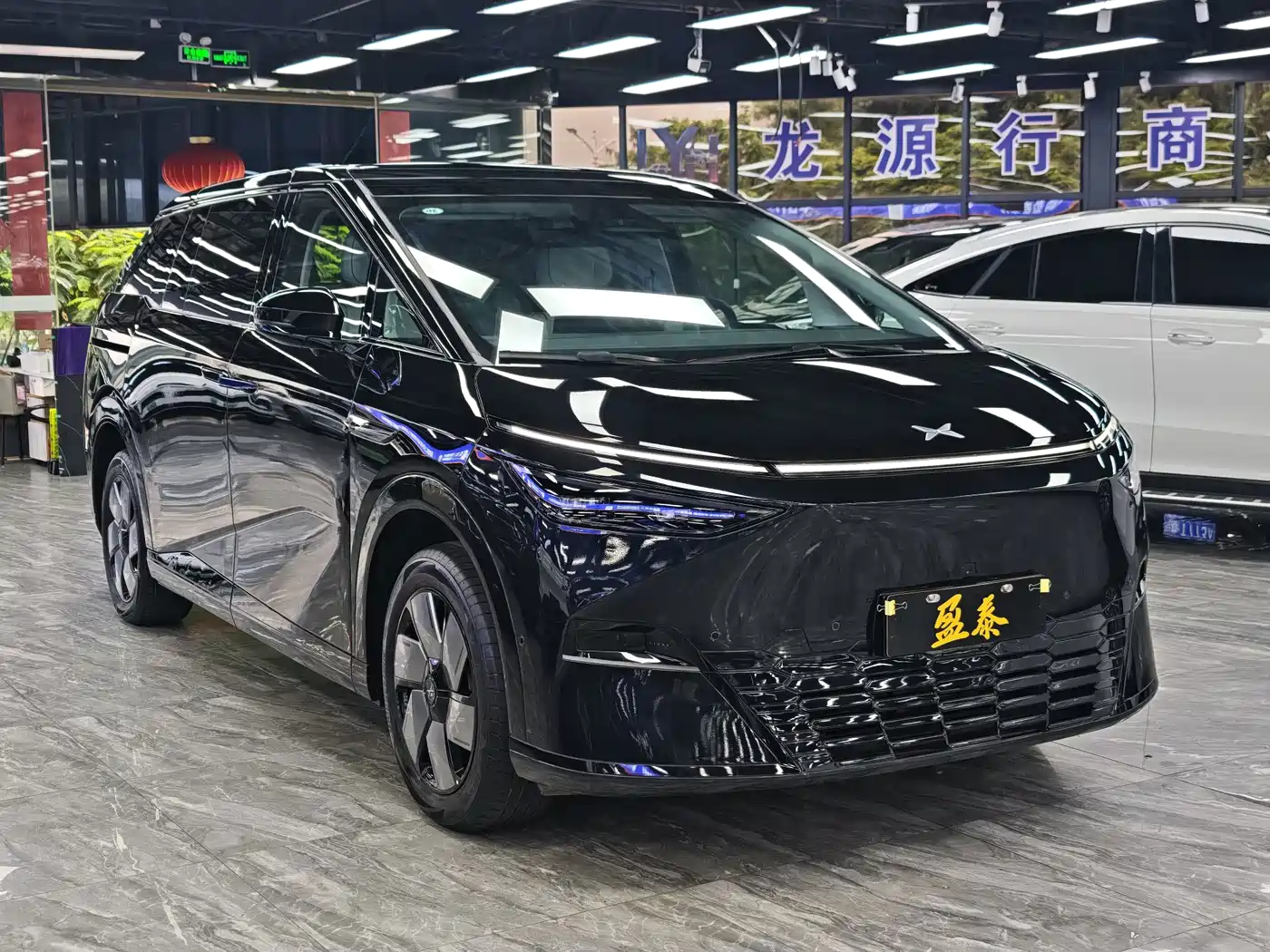 XPeng X9 2024 2024 640 AWD High Performance Max