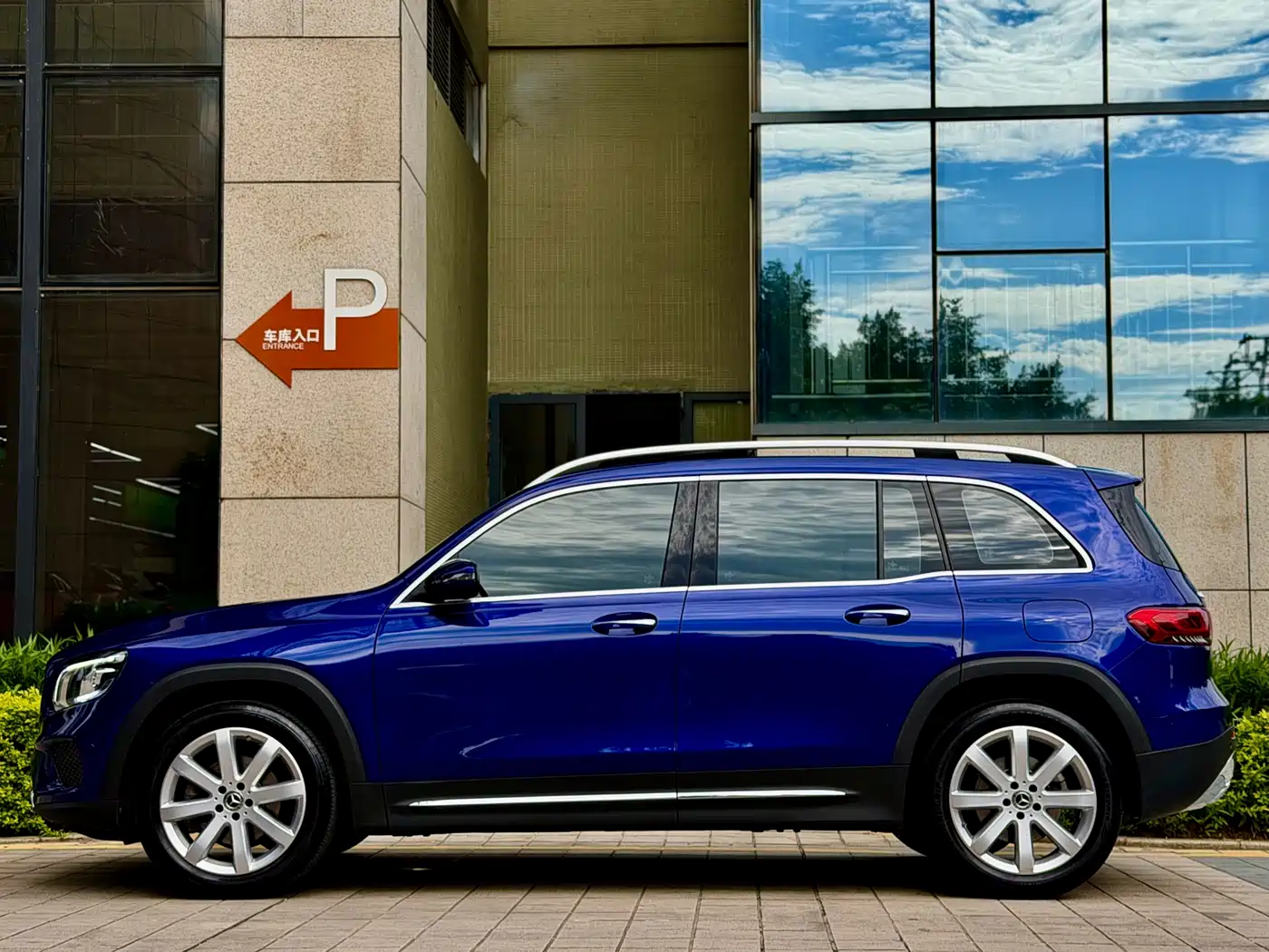 Mercedes-Benz GLB 2020 Facelift GLB 200 Style фото 7