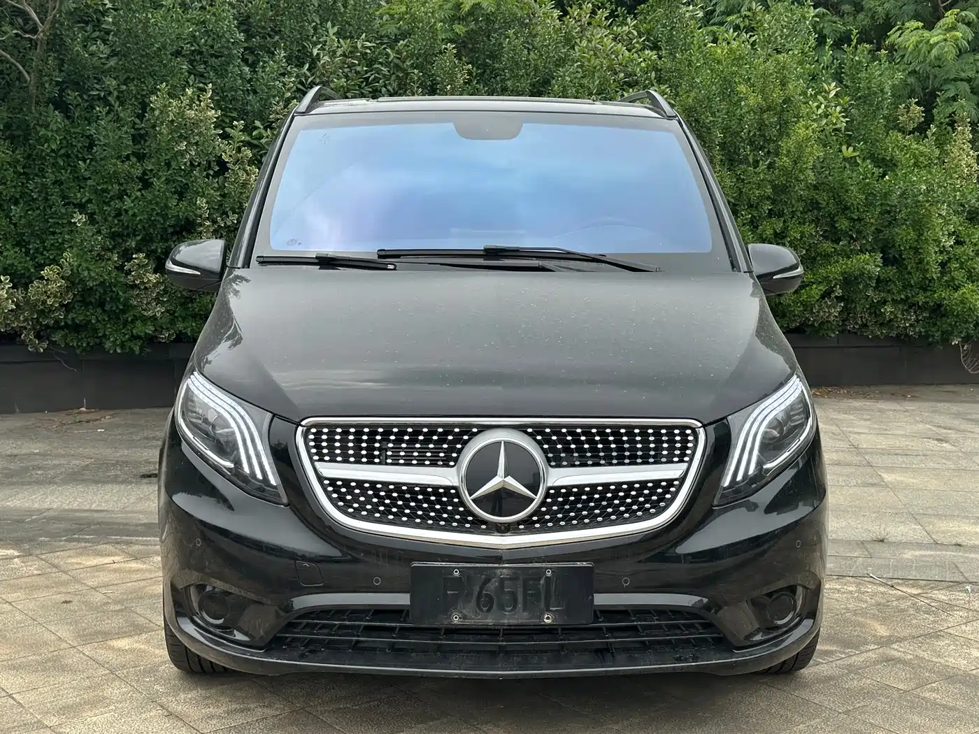Mercedes-Benz Vito 2024 2.0T Business 7-Seater фото 2