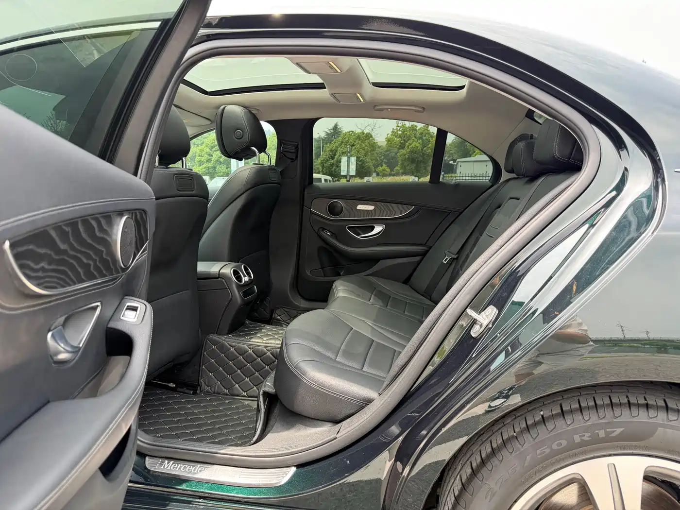 Mercedes-Benz C-Class 2019 C 260 L Sport фото 17