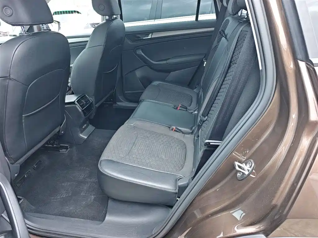 Škoda Kodiaq 2018 Facelift TSI330 5-seat 2WD Comfort Edition фото 17