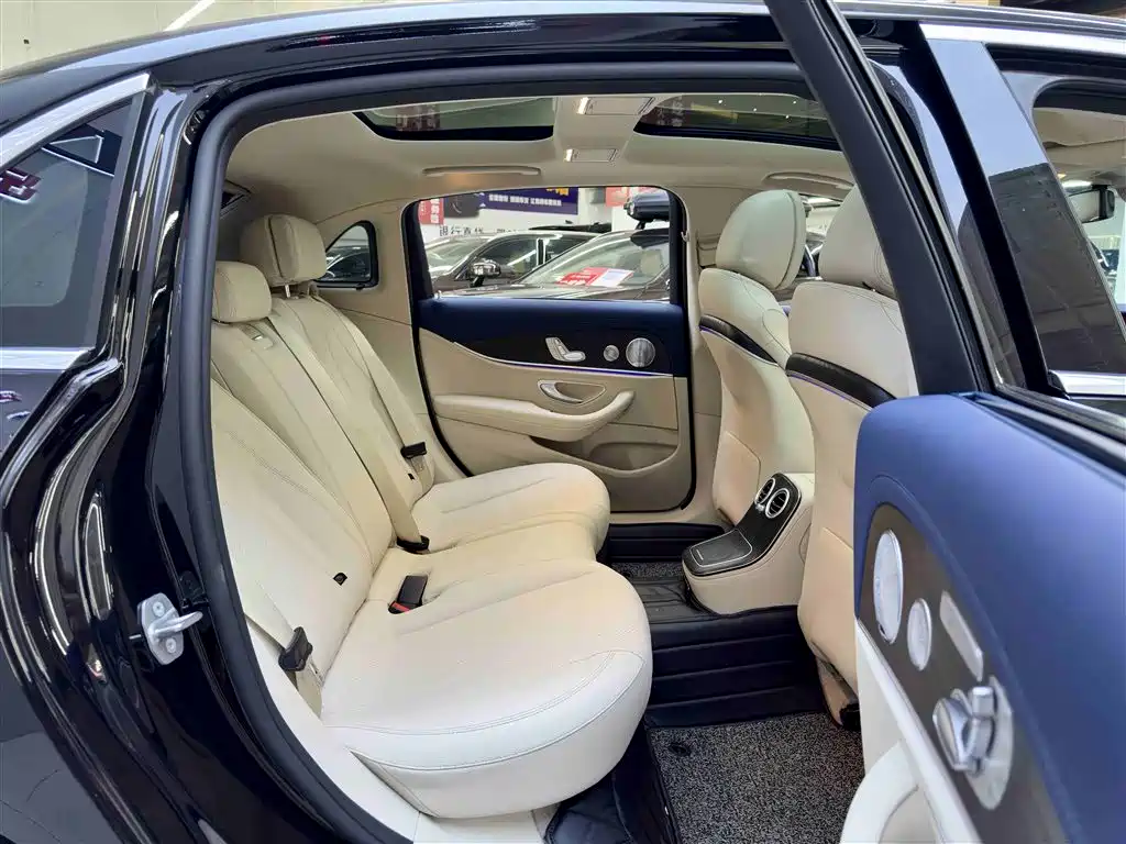Mercedes-Benz E-Class 2021 E 300 L Luxury фото 7