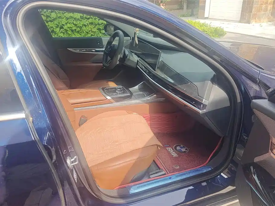 BMW 7 Series 2023 Model 740Li Premium Luxury Package фото 8