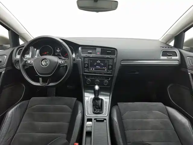 Volkswagen Golf 2018 230TSI Automatic Luxury — фото 5