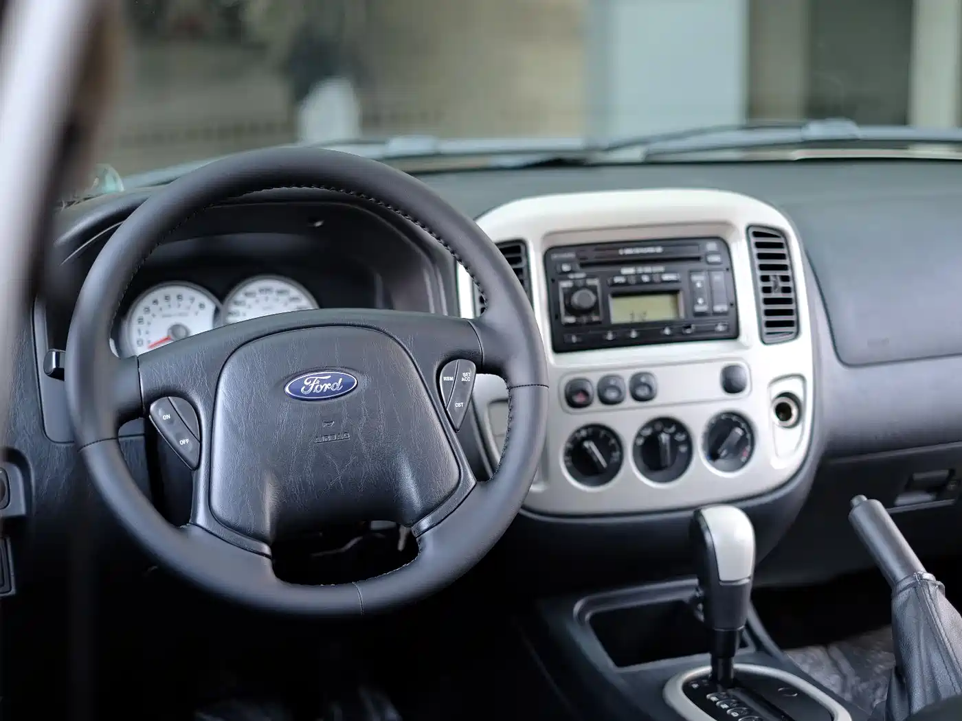 Ford Escape (Import) 2007 2005 3.0 AT