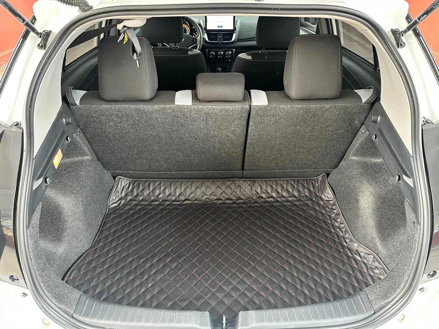 Toyota YARiS L Zhi Xuan 2022 Zhi Xuan X 1.5L CVT Leading PLUS Edition фото 13