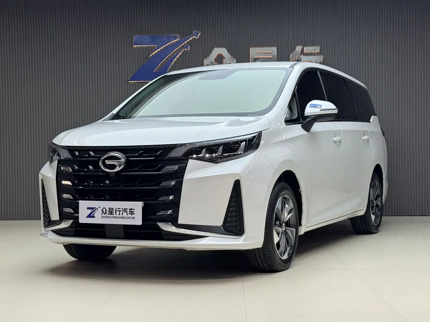 GAC Trumpchi Trumpchi M6 2023 PRO 270T DCT Luxury Edition