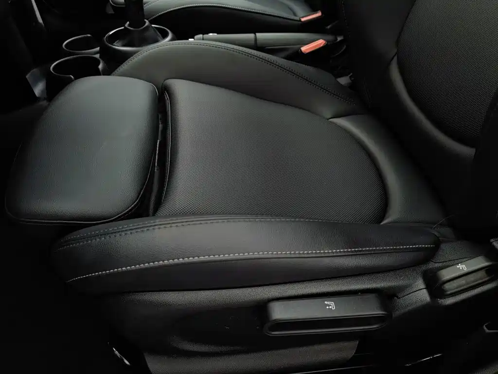 Фото 20 - MINI MINI