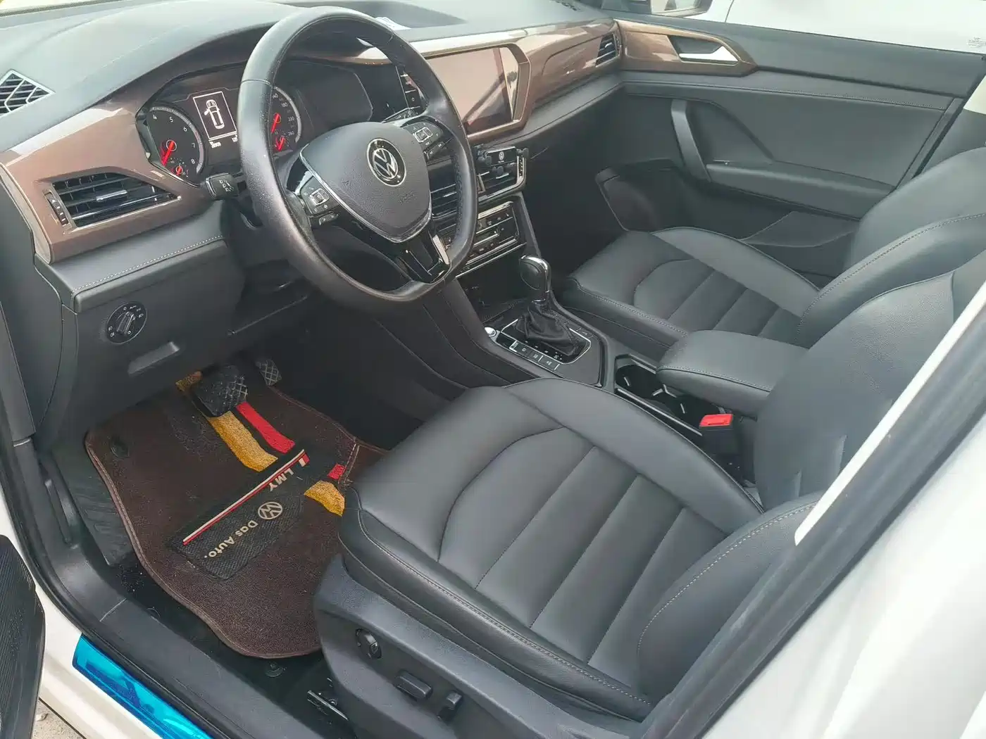 Volkswagen Tharu 2021 280TSI 2WD Luxury Plus фото 4