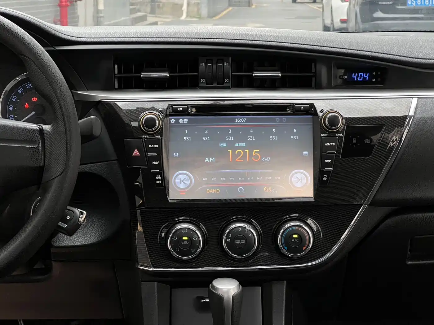 Toyota Corolla 2017 1.2T CVT GL-i фото 16