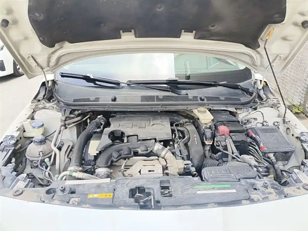 Peugeot 408 2016 1.6T Automatic Luxury Edition фото 20