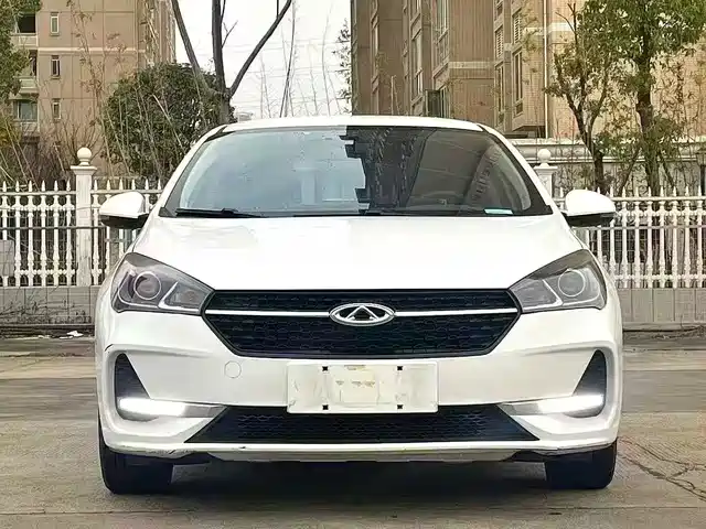 CHERY ARRIZO 5