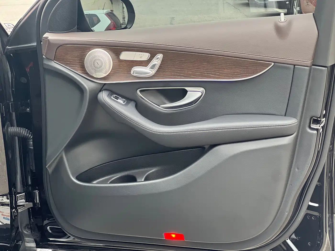 Mercedes-Benz GLC 2021 GLC 300 L 4MATIC Sporty фото 20