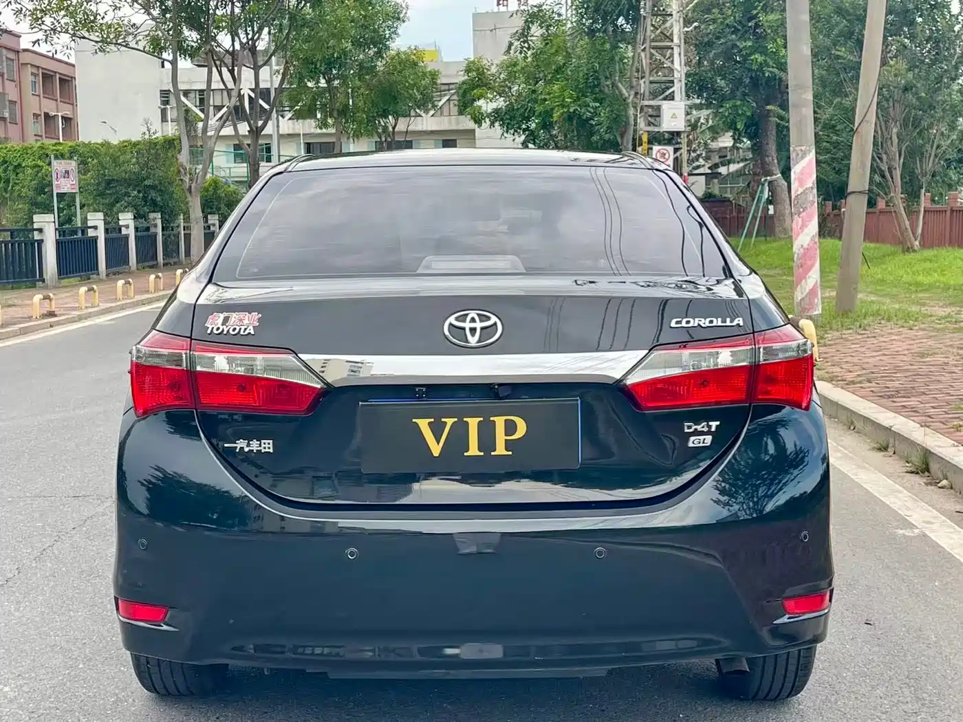 Toyota Corolla 2017 Facelift 1.2T S-CVT GL фото 8