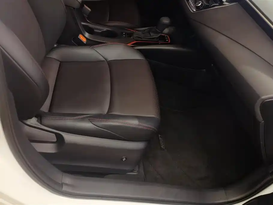 Toyota Levin 2022 Dual Engine 1.8H E-CVT Progressive Edition фото 8