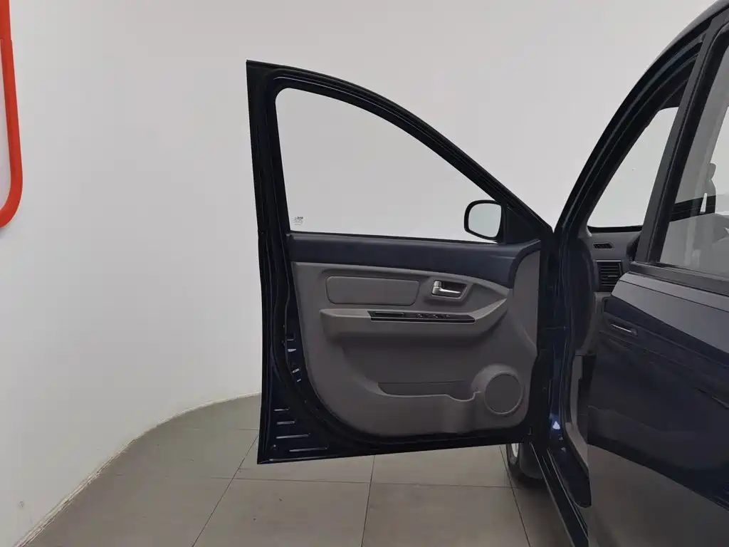 BAIC Weiwang M20 2014 2014 1.5L Utility BJ415A